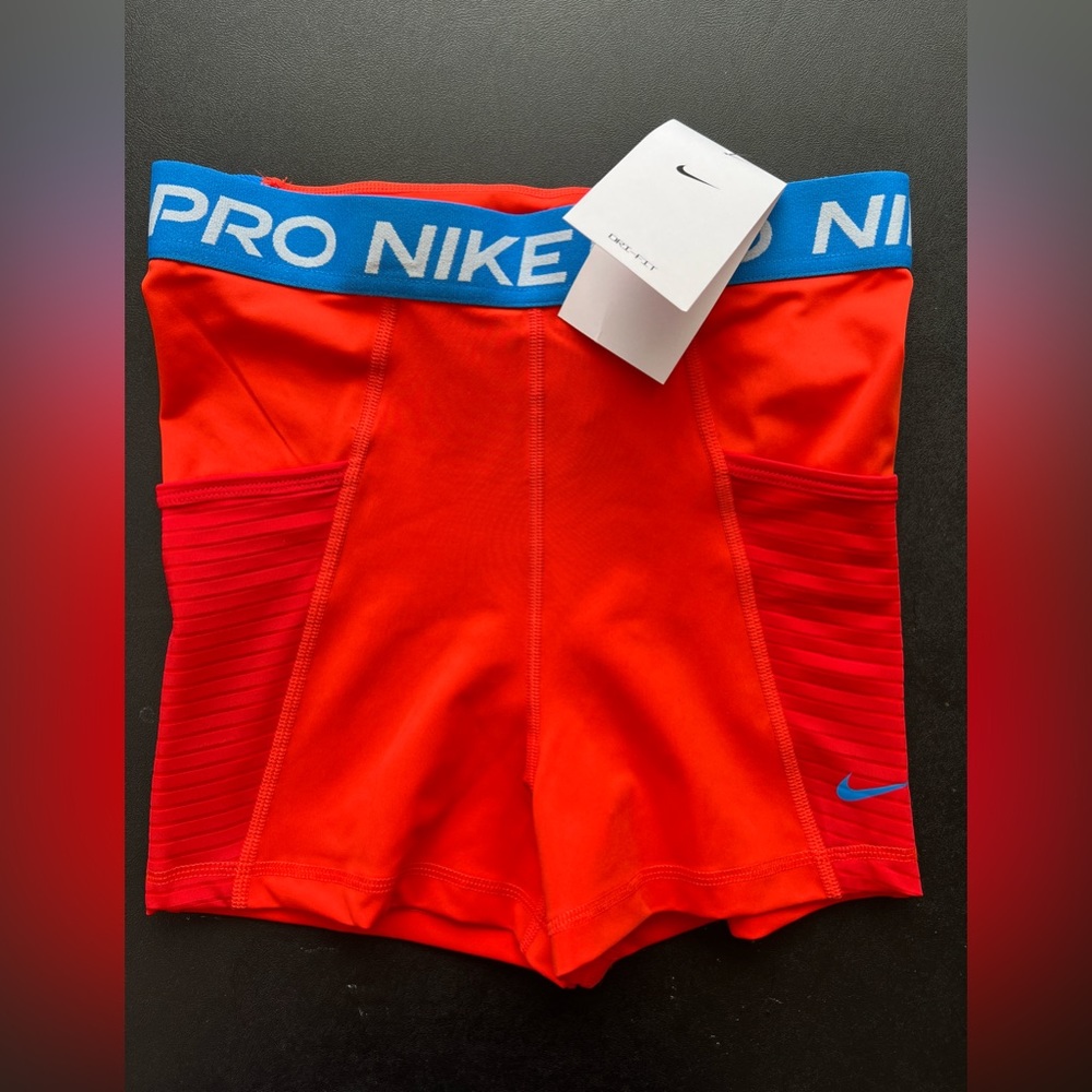 Nike Women's Pro High-Waisted 3" Training Shorts